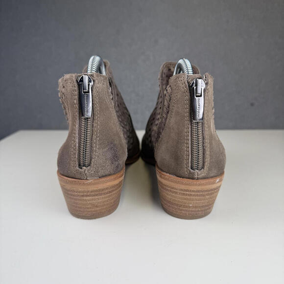 Vince Camuto Prasata Booties Women's Size 8.5 New Foxy (Brown) - Picture 4 of 8